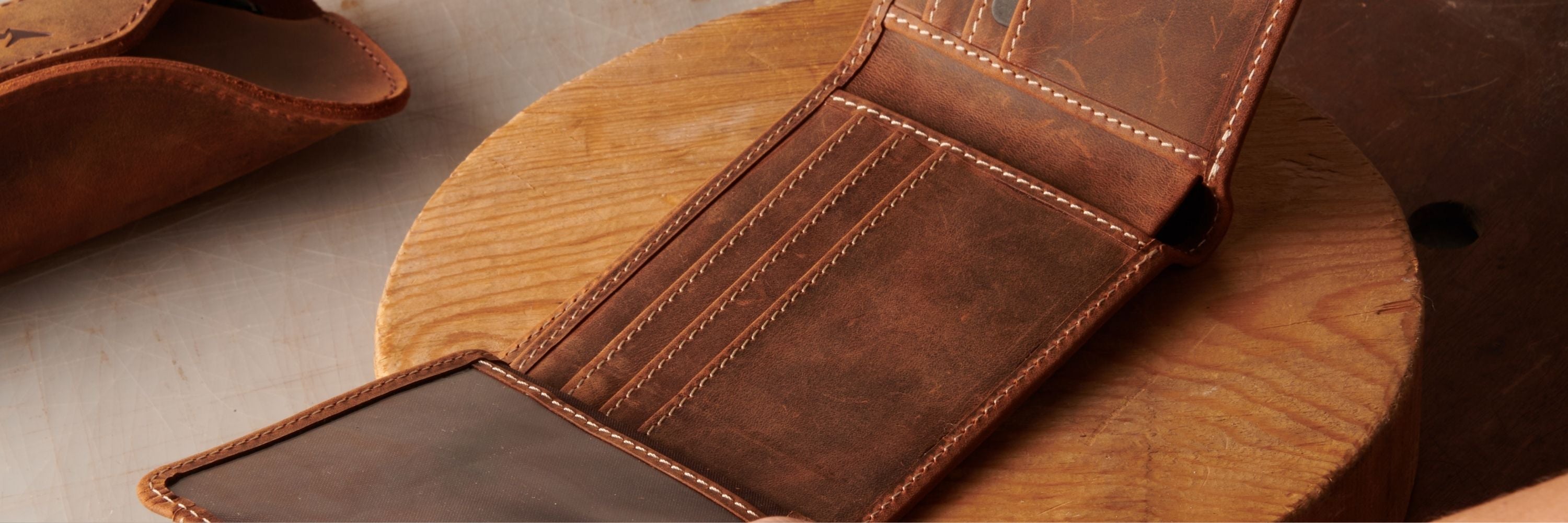 Real vs. Fake Leather: 8 Ways to Spot a Genuine Leather Wallet